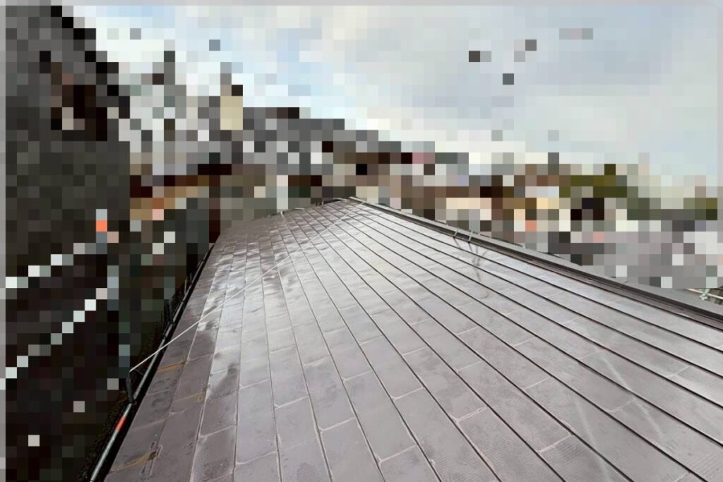 仙台市青葉区で屋根塗装工事を行う前のスレート屋根の施工前写真