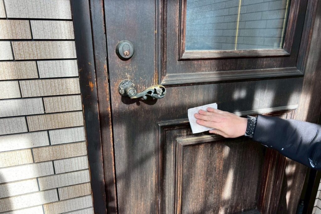 木製玄関ドア ケレン作業 下地処理 塩釜市